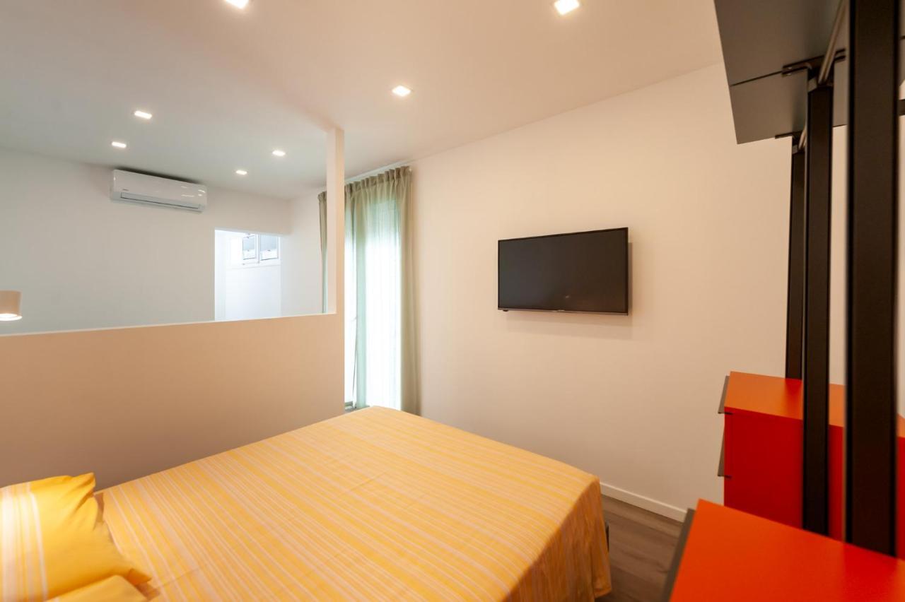 Lemon'S Apartment Elmas Exterior photo