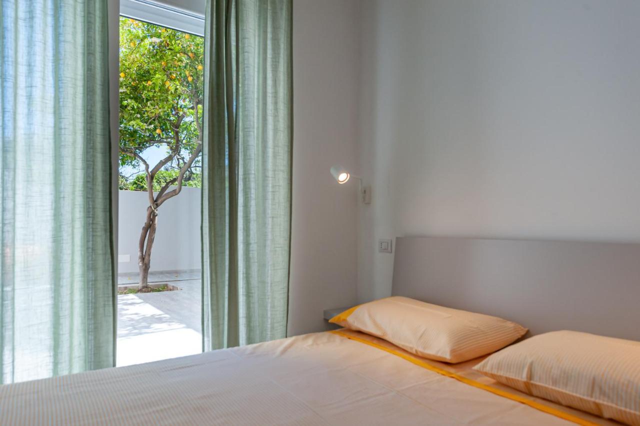 Lemon'S Apartment Elmas Exterior photo